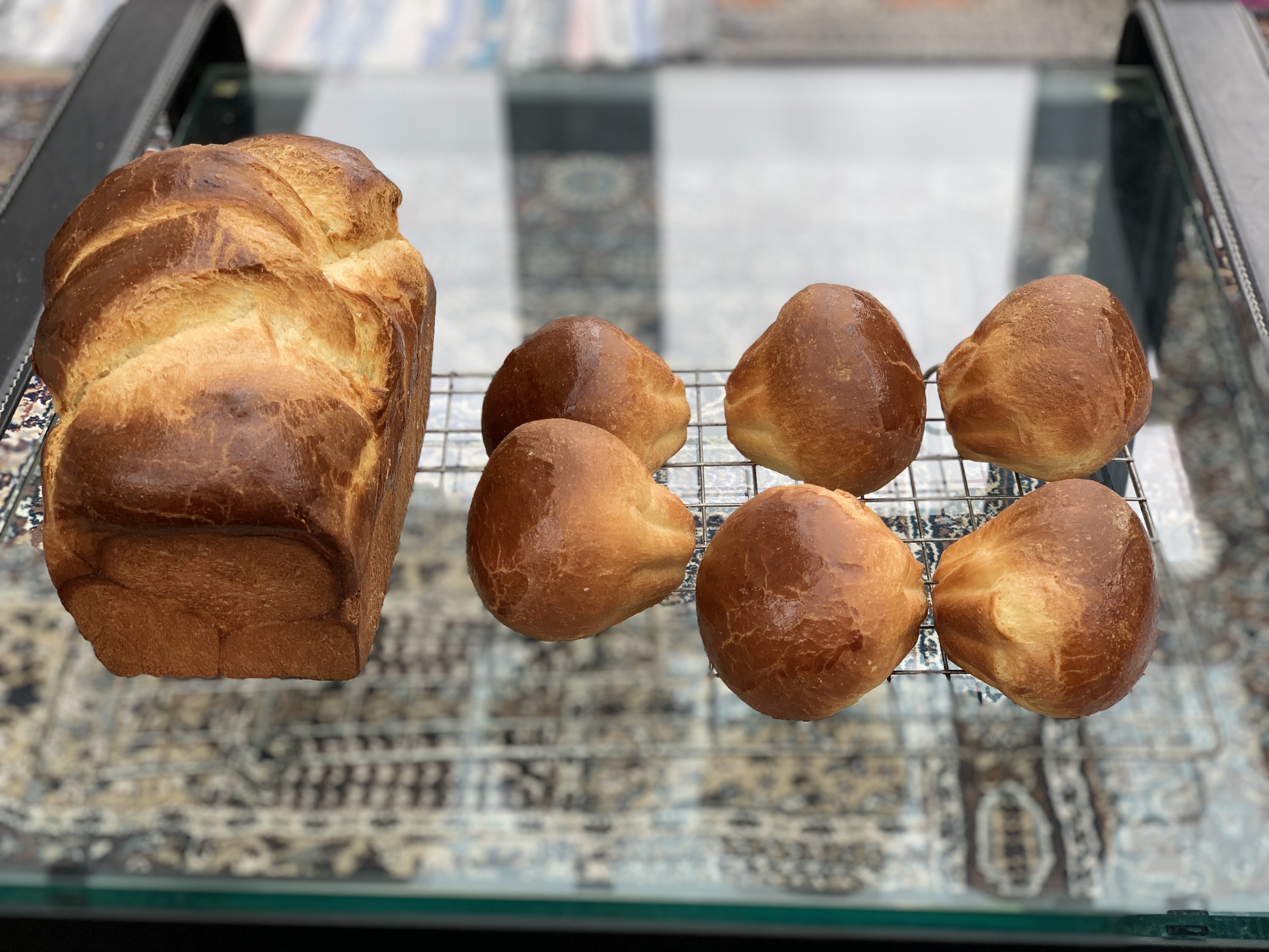 BREADS & BRIOCHES COOKBOOK